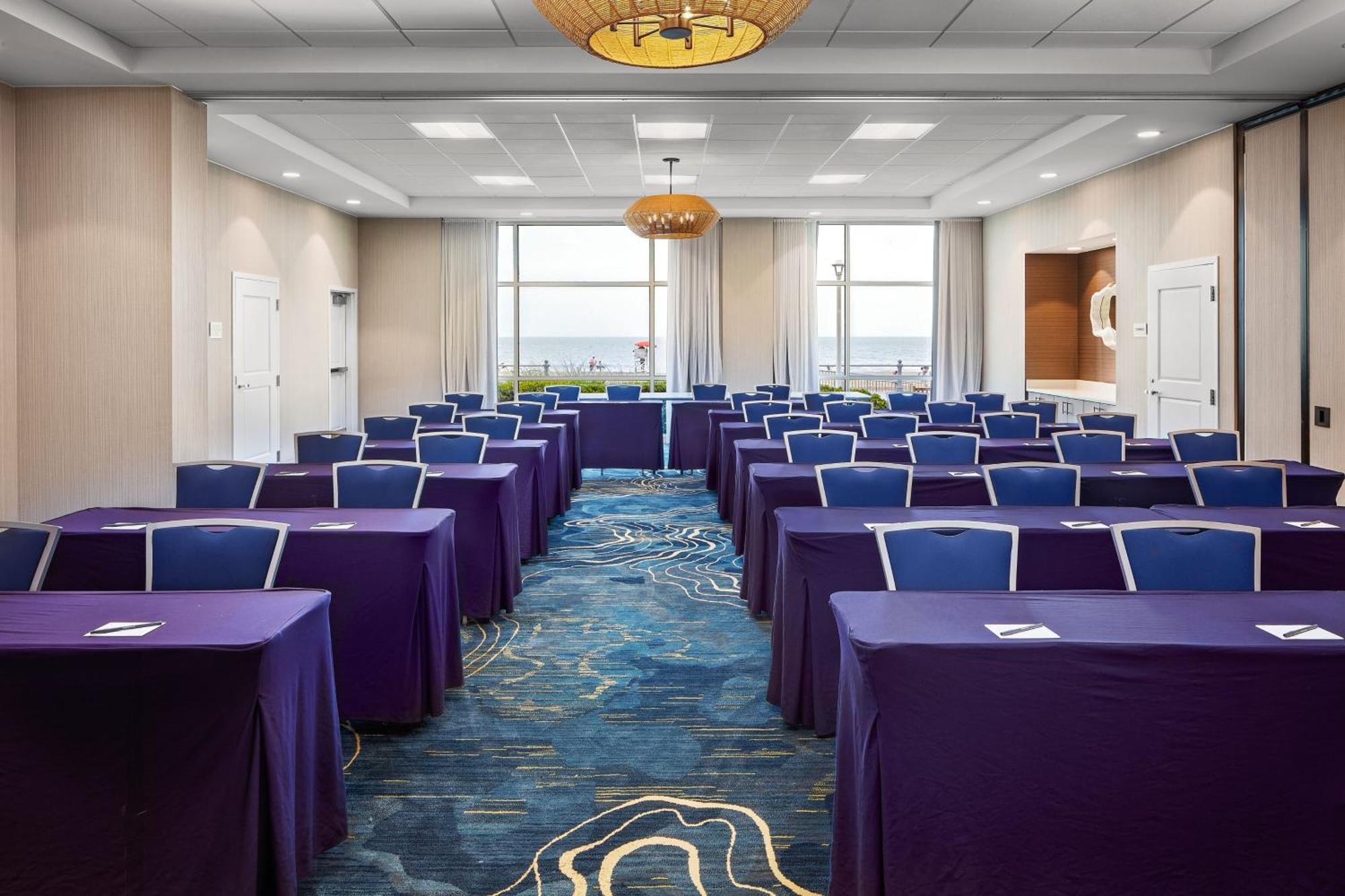 Springhill Suites By Marriott Virginia Beach Oceanfront Exterior photo