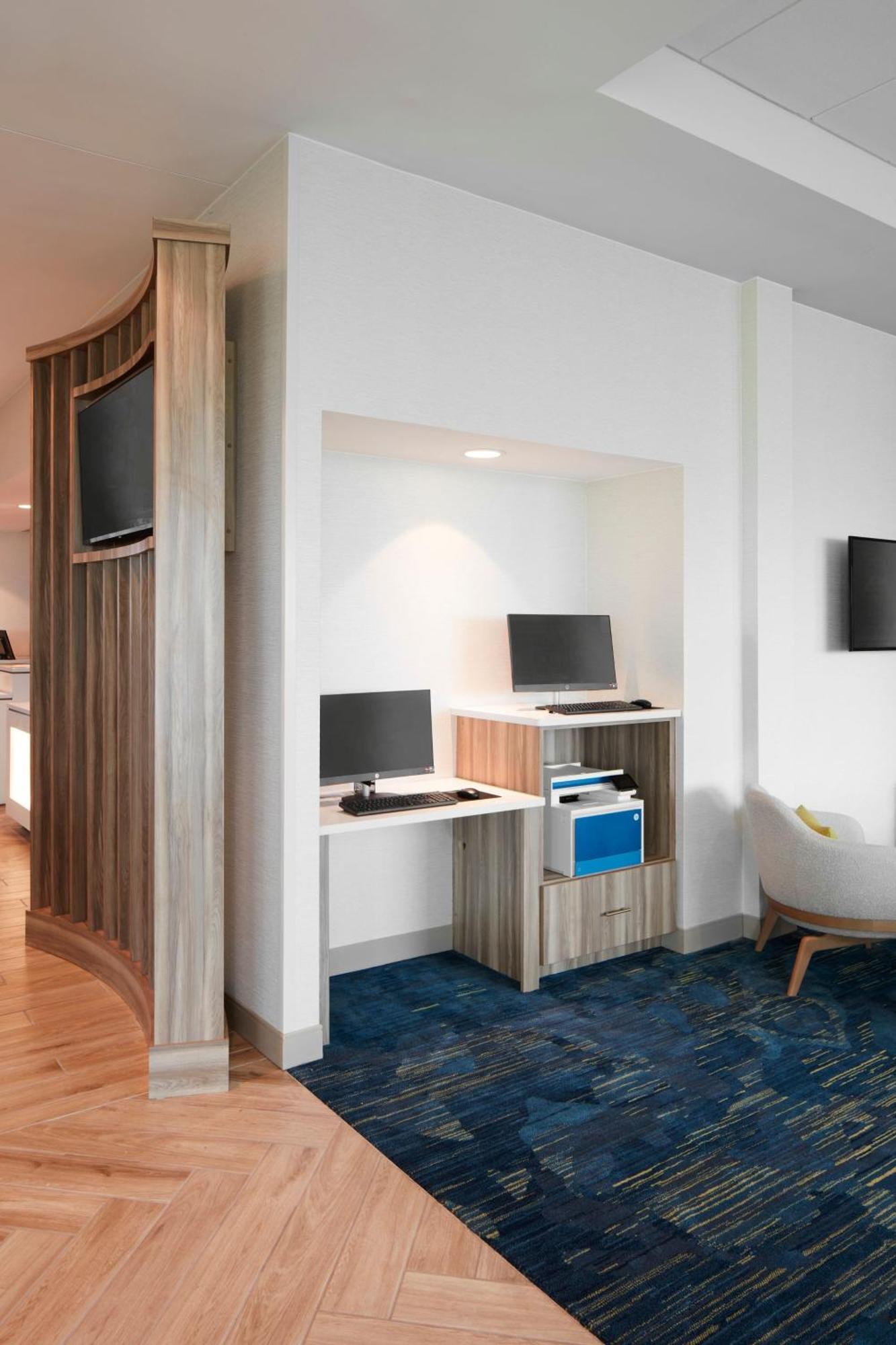 Springhill Suites By Marriott Virginia Beach Oceanfront Exterior photo
